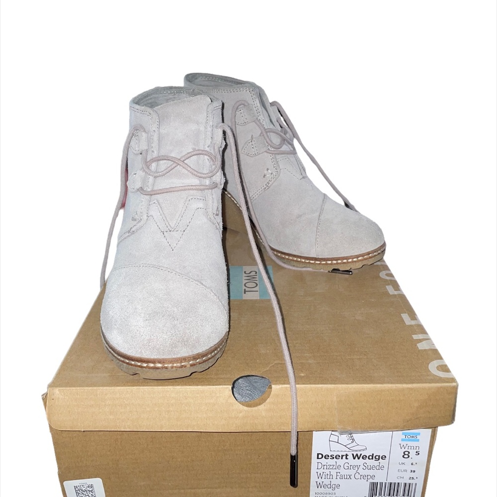TOMS Desert Wedge (8.5M)